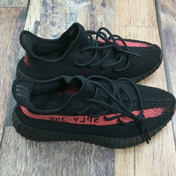 Nigra Mercato Adidas Yeezy Boost 350 V2 Tail Light